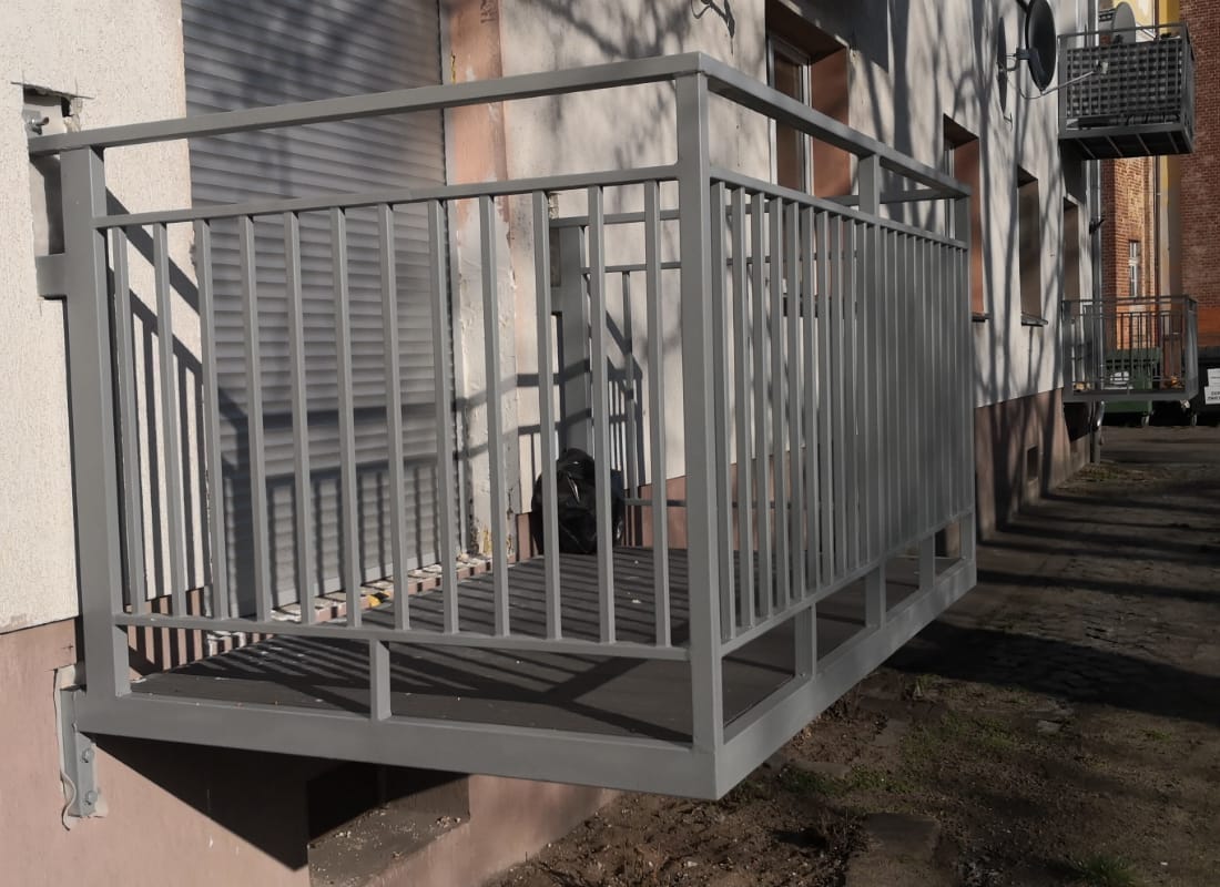 Anbaubalkon - Stahlbalkon für nachträglichen Einbau Anbaubalkon - Stahlbalkon für nachträglichen Einbau